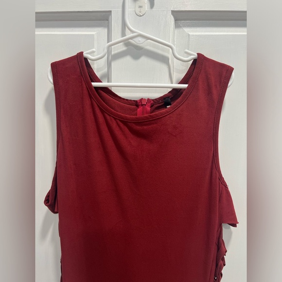 KTOO Super Soft Red Wine Dress With Side Open Braid Detail SIZE LARGE Pre Loved - Picture 2 of 7